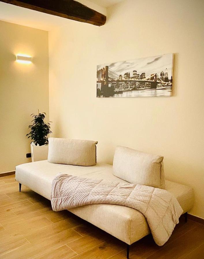 Opera Appartement Sarzana Buitenkant foto